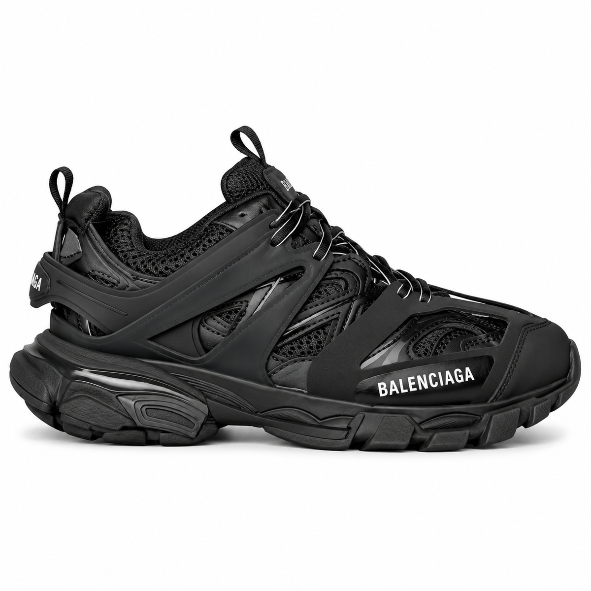 TRACK "TRIPLE BLACK"