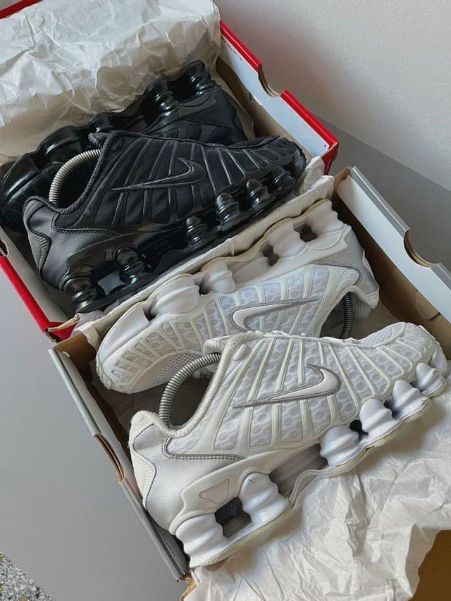 <p><strong>SHOX</strong></p>